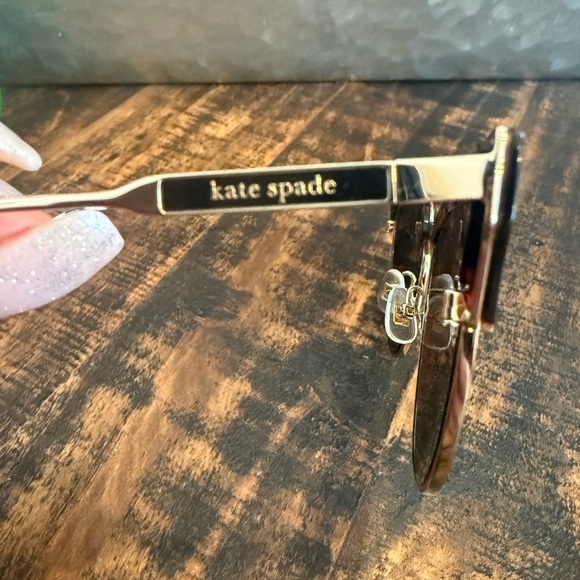 Kate Spade Brown & Gold Tortoise/Cat Eye Sunglasses NWOT - Picture 3 of 9